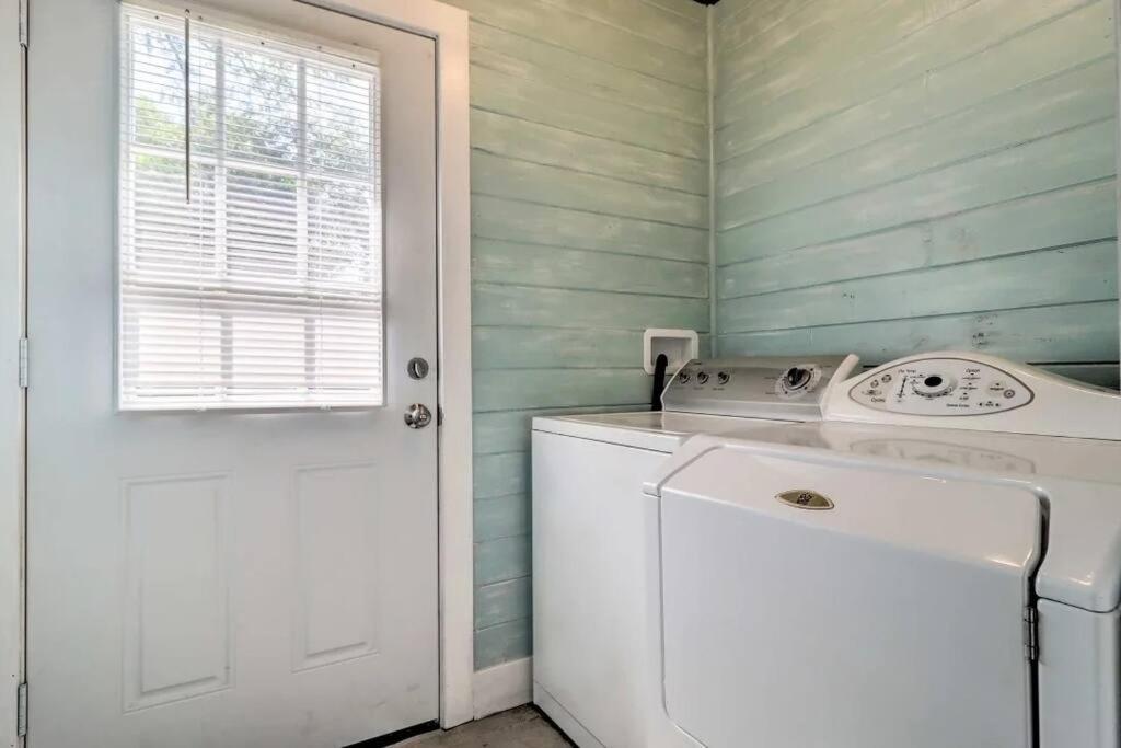 Pool Home Sleeps 6 With Large Fenced Yard Jacksonville Exterior foto